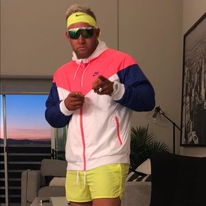 Meet your Posher, Tony